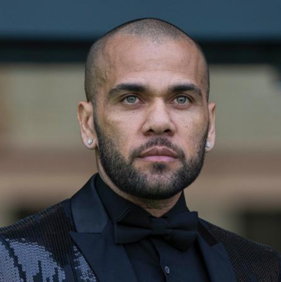 Defesa de Daniel Alves insiste em tese de "relação consensual"