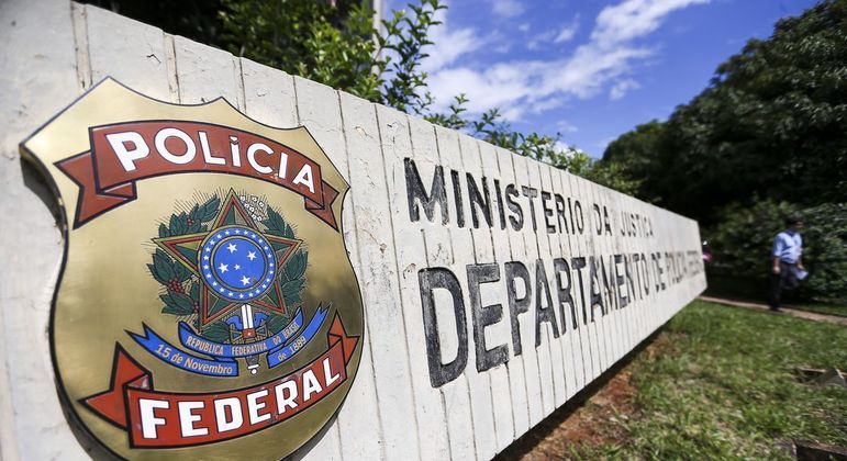 Presidente Bolsonaro depõe à Polícia Federal presencialmente hoje