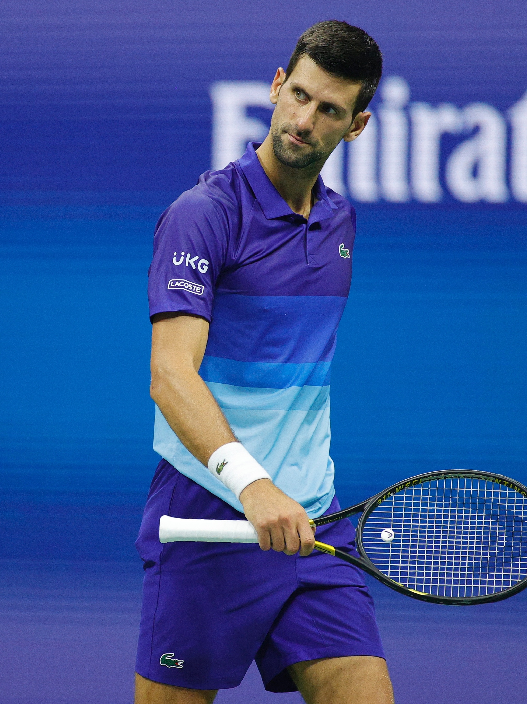 Não vacinado, Djokovic é retido em aeroporto ao tentar entrar na Austrália