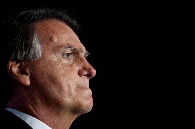 Dados de celular de Bolsonaro podem ser usados em outros inquéritos, dizem advogados