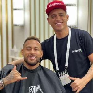 Neymar muda o corte de cabelo para a Copa do Mundo; veja
