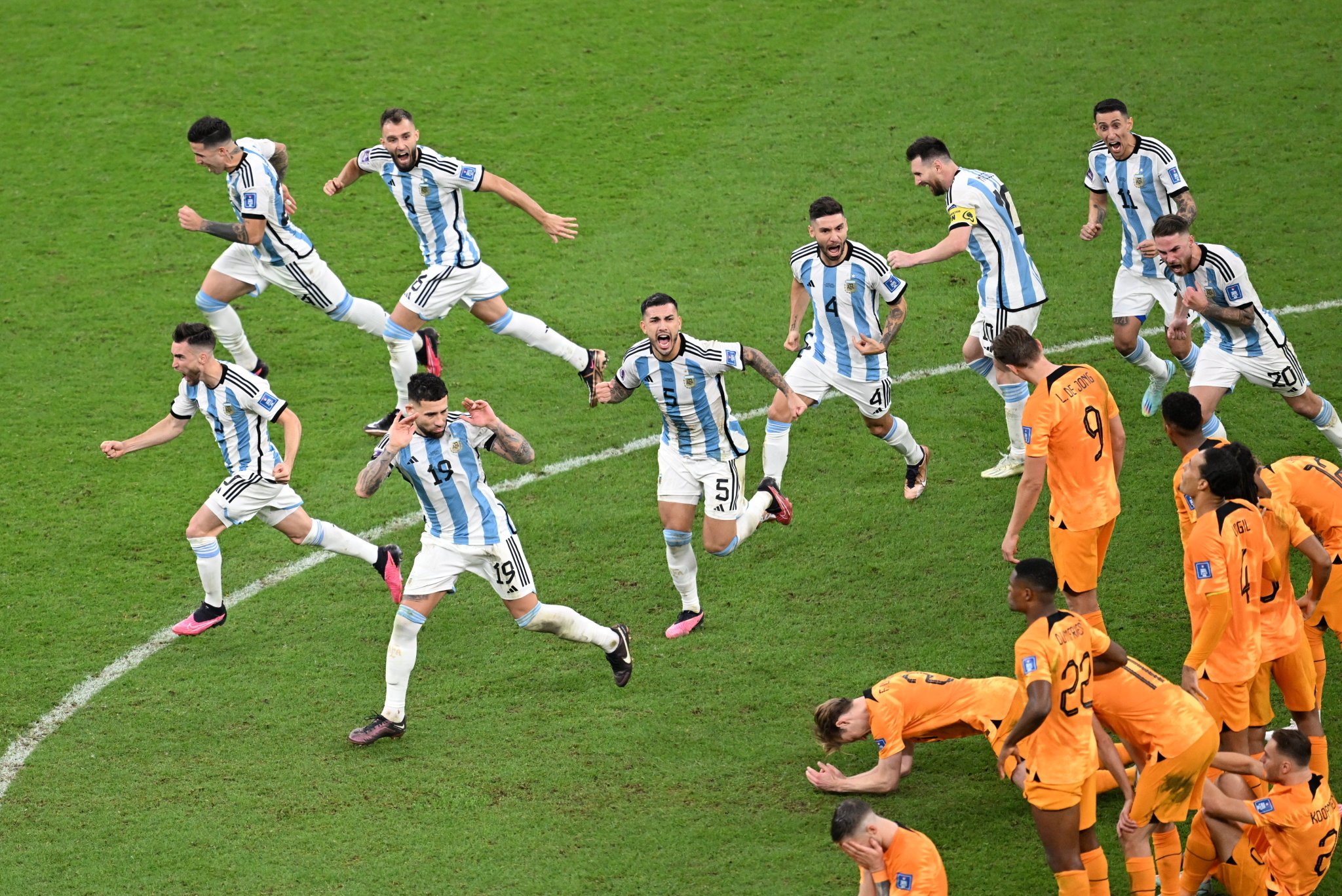 Argentina e Croácia decidem nesta terça-feira (13) quem vai para a final