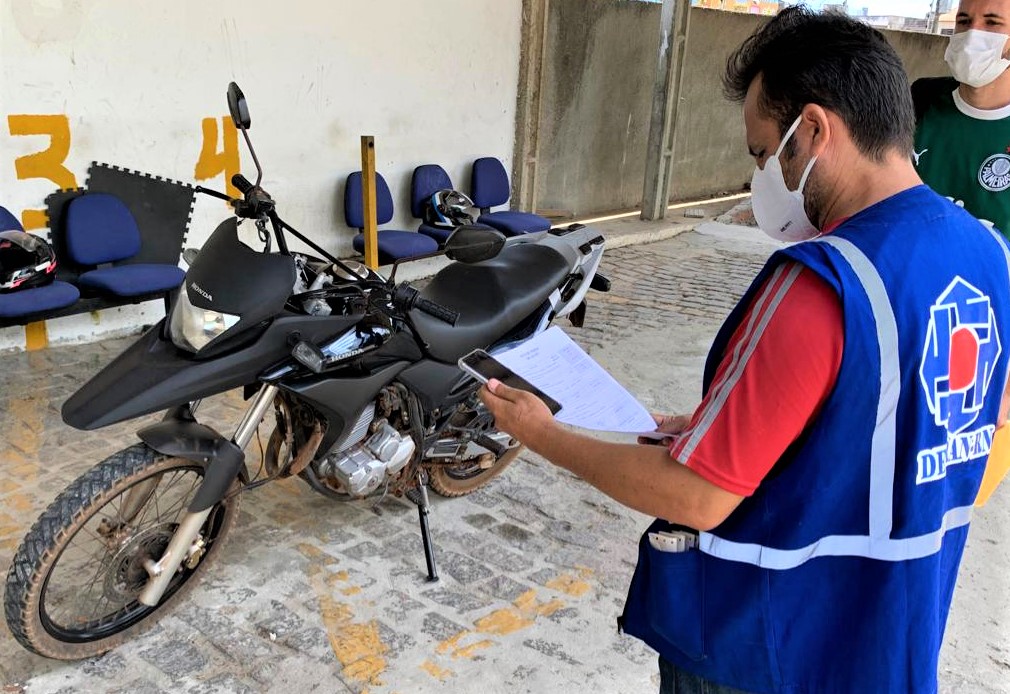 Detran retoma prazos para regularização de CNHs, veículos e recursos de autuações