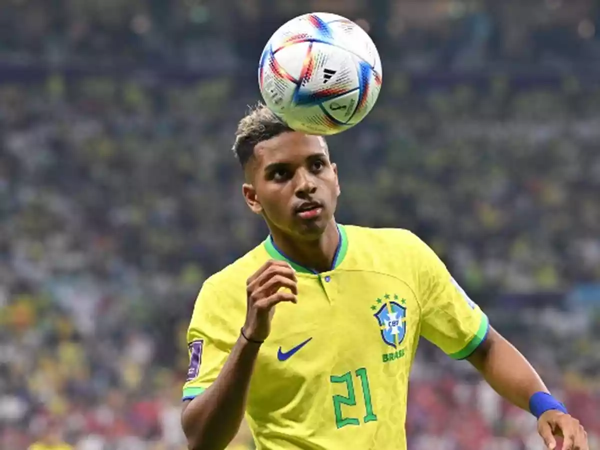 Brasil sente ausência de Neymar, mas Rodrygo entra e muda o jogo para seleção se classificar