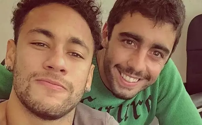 [VÍDEO] Influenciadora trans diz que viu Neymar e Pedro Scooby em relação sexual: "Se comeram"