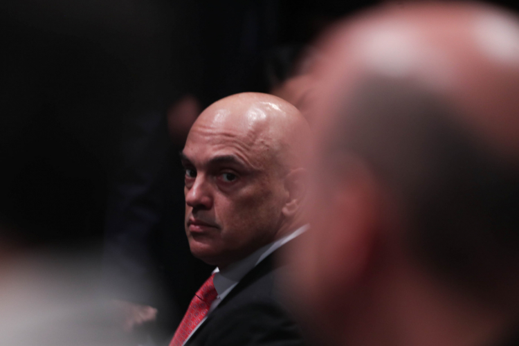 Alexandre de Moraes é definido relator de ação contra Bolsonaro sobre varíola dos macacos