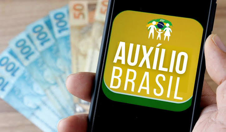 Caixa divulga 1º calendário de pagamento do Auxílio Brasil; CONFIRA