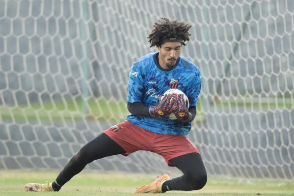 Goleiro reserva de 21 anos do Ituano é encontrado morto em casa