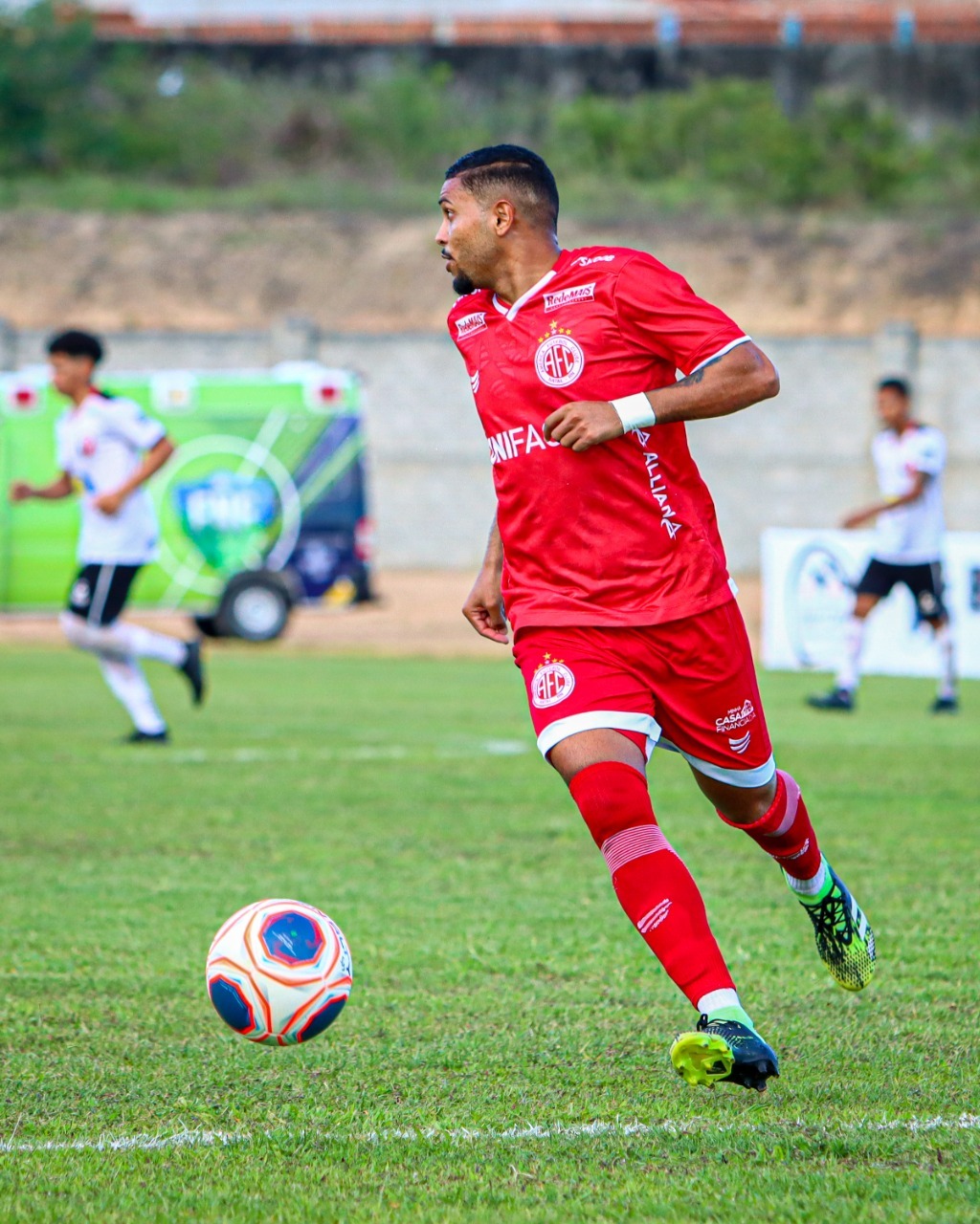 Autor do gol da vitória contra o ASSU, Leozinho fala sobre vitória e momento do América