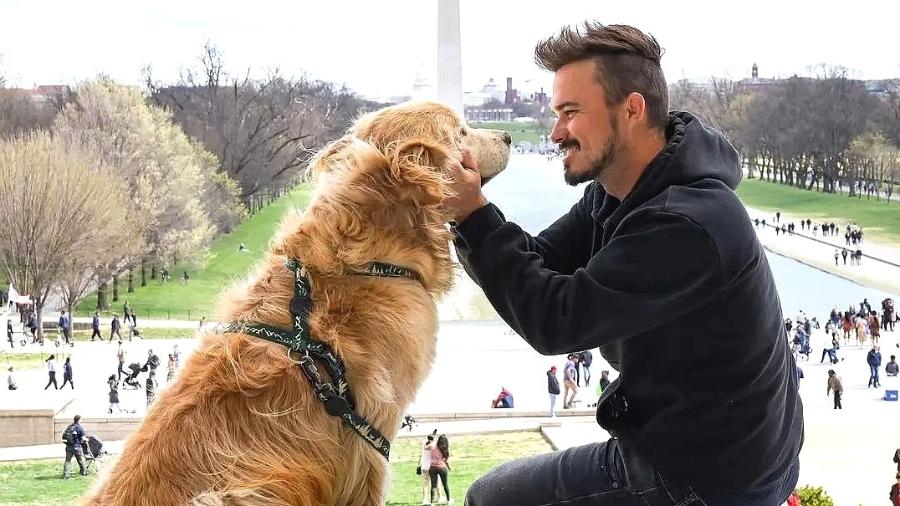 Cão Shurastey será cremado antes de vir para Brasil junto com corpo de influenciador que morreu em acidente