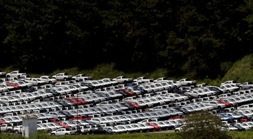 Governo deve lançar pacote de incentivo à indústria automotiva nesta segunda-feira (5)