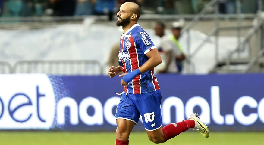 Bahia vence Palmeiras com gol nos acréscimos, e Botafogo pode disparar na liderança