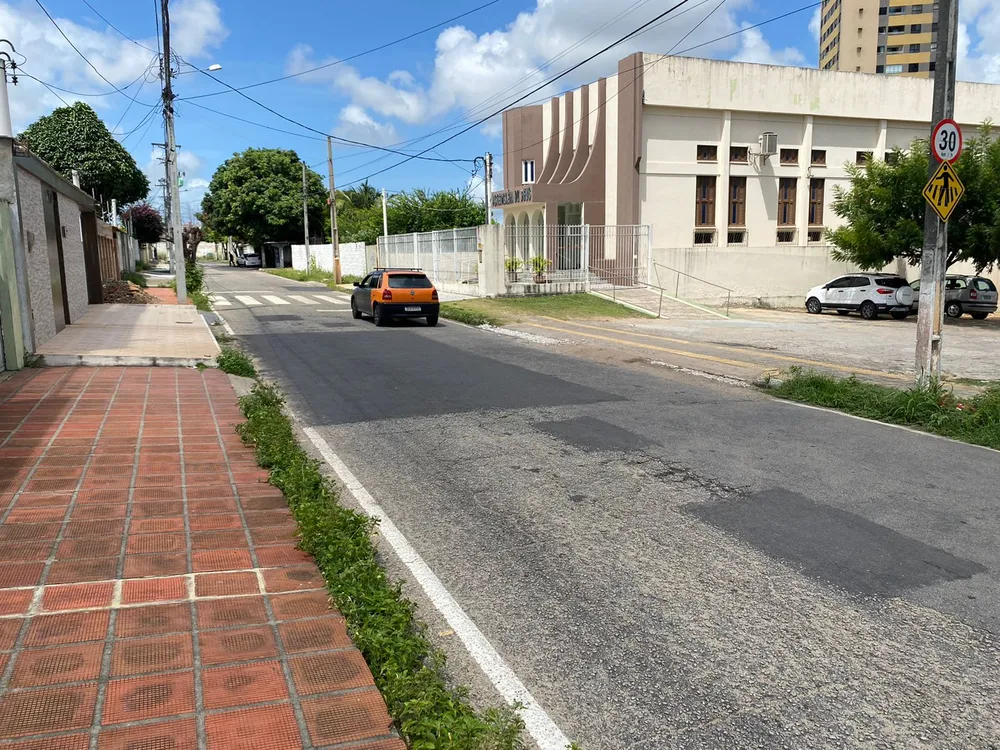 Homem é deixado nu em matagal em Macaíba após ser feito refém durante assalto em Natal