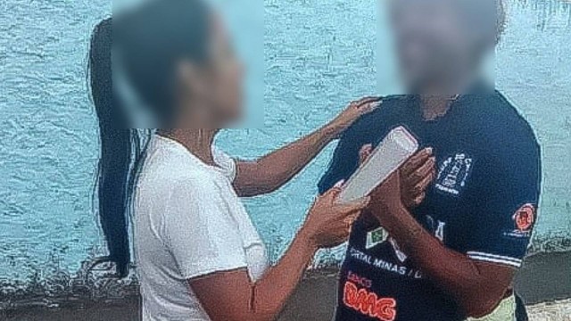 [VIDEO] Médicos confirmam, em laudo, que mulher que se envolveu com mendigo tinha transtorno mental