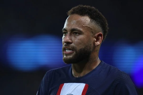 Neymar vence disputa de R$ 4 milhões por acusação de não comprovação de impostos