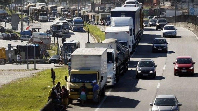 Sesed cria gabinete para monitorar estradas do RN diante da ameaça de paralisação dos caminhoneiros