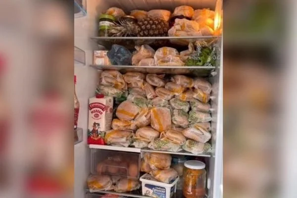 Russo lota geladeira com McDonald’s após fechamento de lojas no país