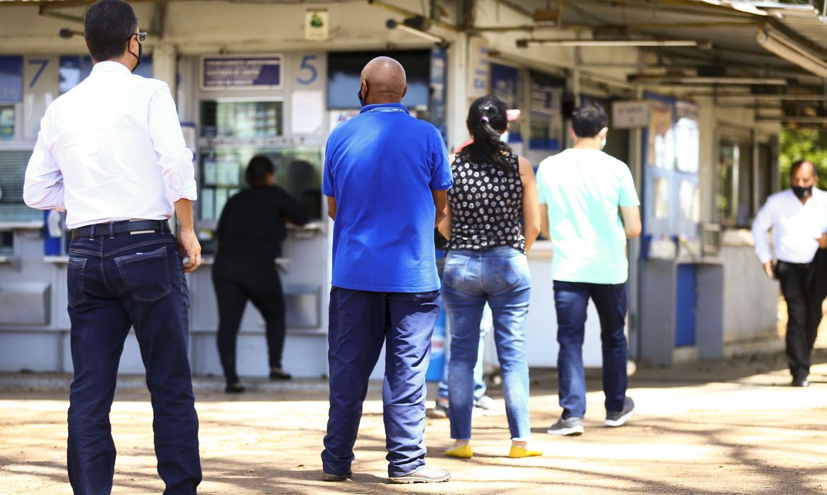 Três ganhadores acertam da Dupla Sena de Páscoa; Cada um vai levar R$ 10 milhões