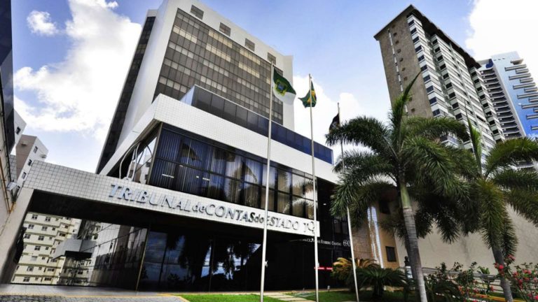 TCE reconhece dificuldade em "agilizar análises" das contas de Carlos Eduardo Alves e outros prefeitos