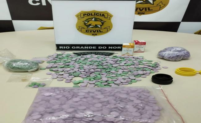 Polícia Civil apreende mais de 500 comprimidos de ecstasy na zona Oeste de Natal