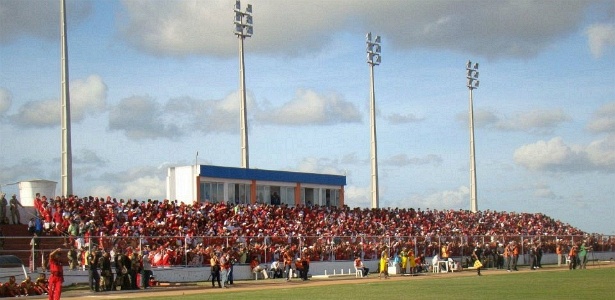 Estádios Nazarenão e Edgarzão não podem receber público em seus jogos