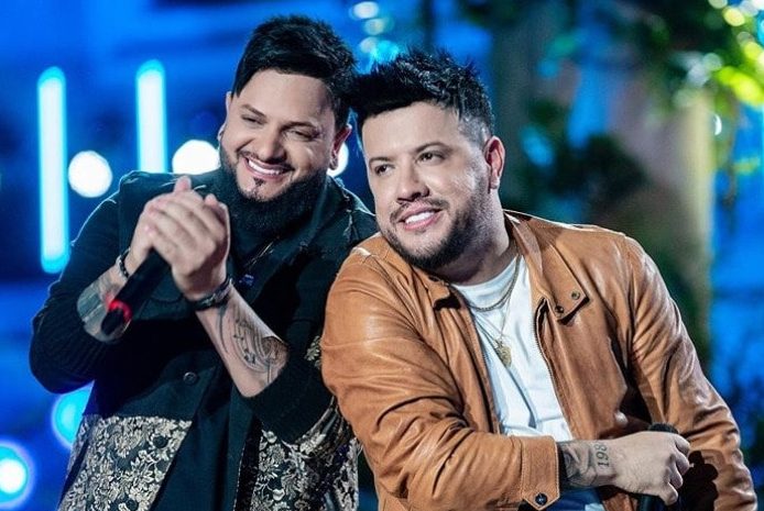 Veja o ranking de 10 músicas mais tocadas nas rádios em 2021