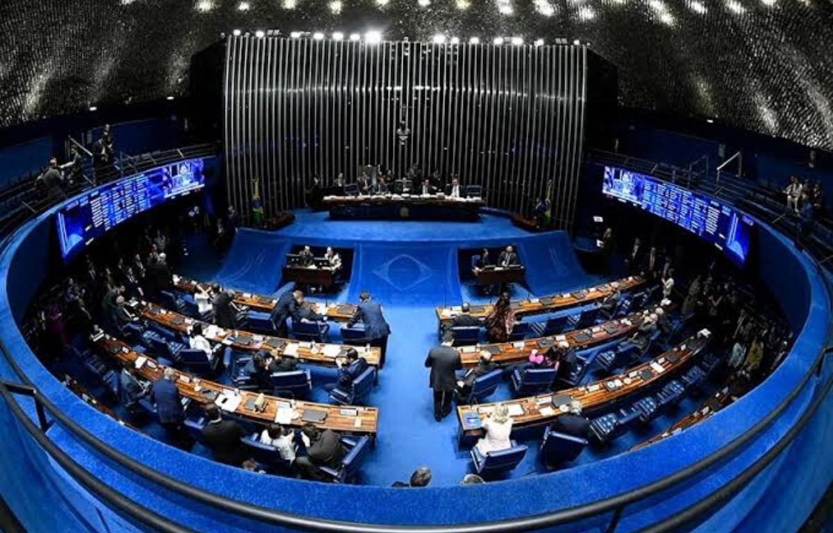 Senado vota esta semana PEC que dará super aumento para juízes e procuradores do MPRN