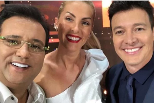 Briga de apresentadores gera climão nos bastidores da Record