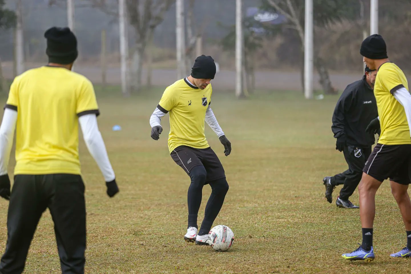 ABC, sem Kelvin e Fábio Lima, enfrenta o Ypiranga e o frio de Erechim pela liderança