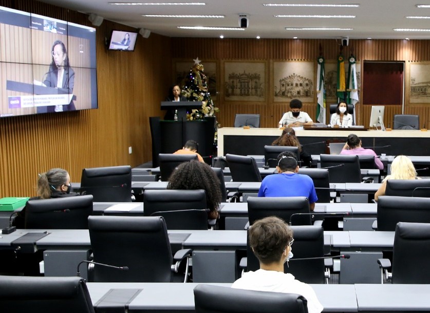 Comissão presidida por vereadora do PT rejeita revisão do Plano Diretor de Natal