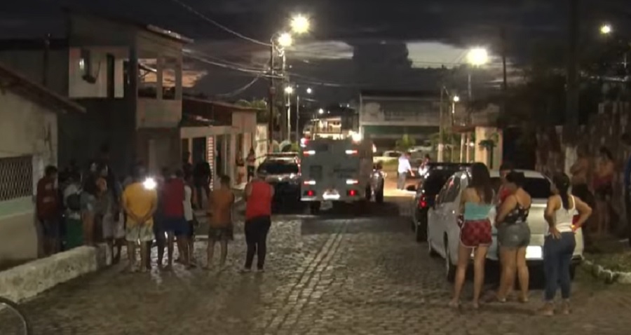 Homem é morto a facadas no meio da rua na Grande Natal