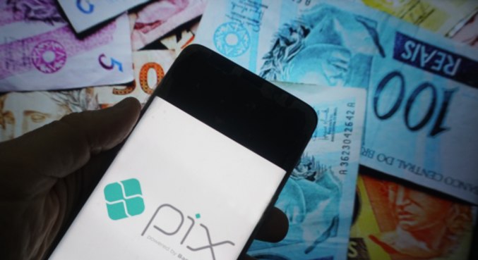 Pix passa a ter limite de R$ 1 mil entre 20h e 6h a partir desta segunda-feira