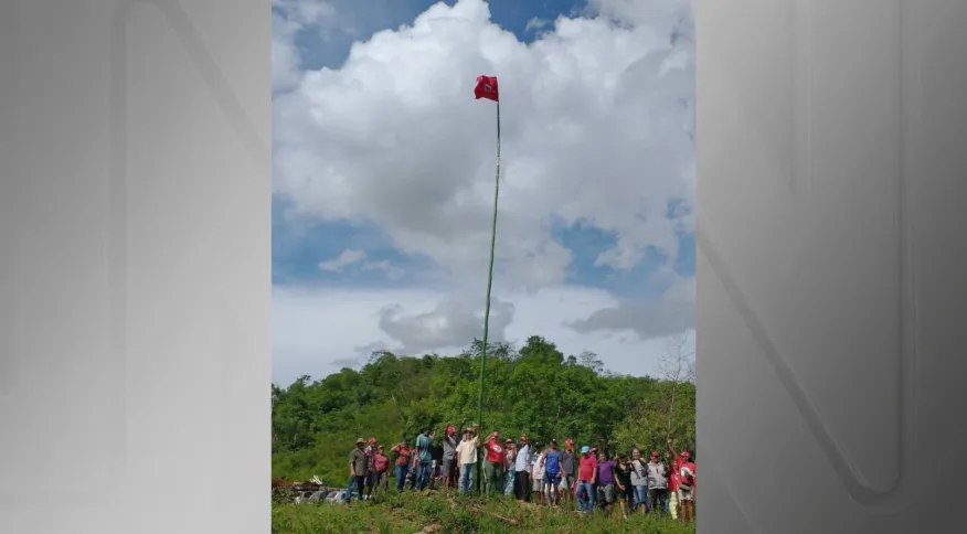 Abril Vermelho: MST invade 800 hectares de terra em Pernambuco