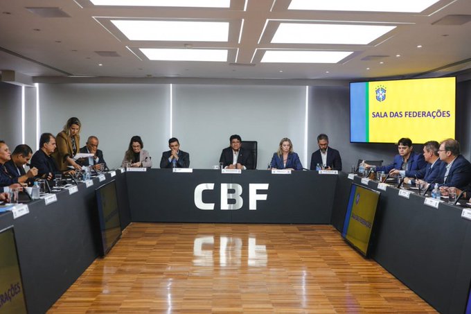 Curtinhas: apresentação, reunião na CBF, diferenças,  reforço do ABC, Copa do Brasil e mais