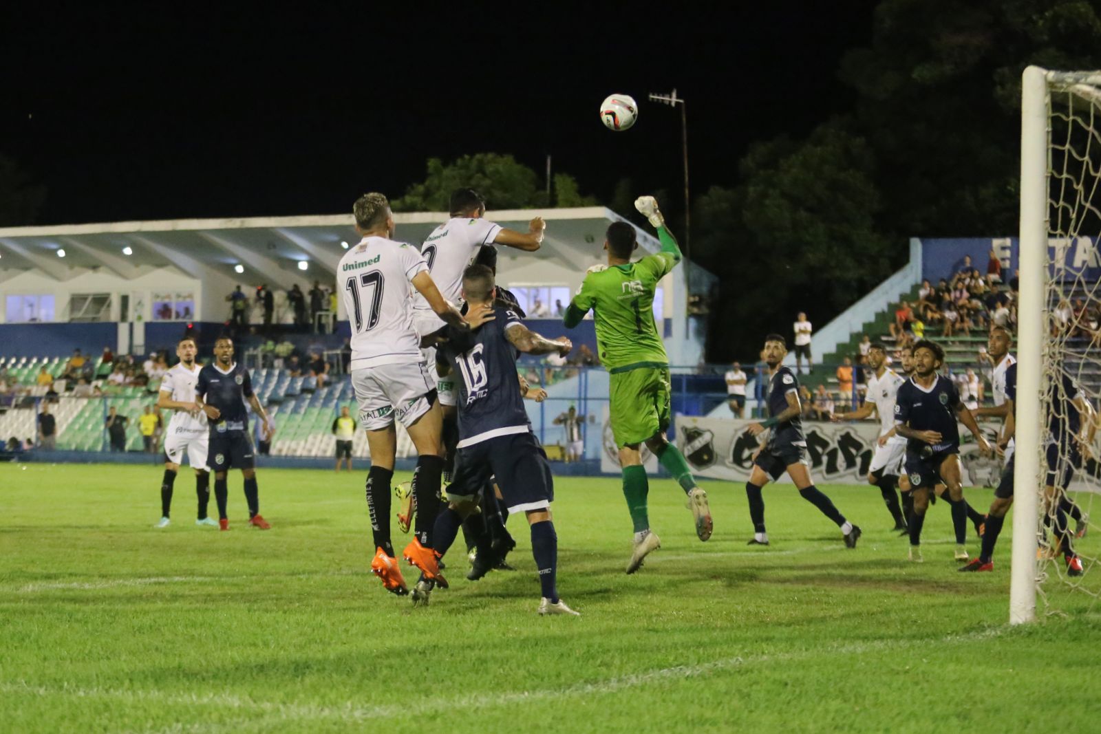 ABC joga mal e perde sua primeira partida na Série C