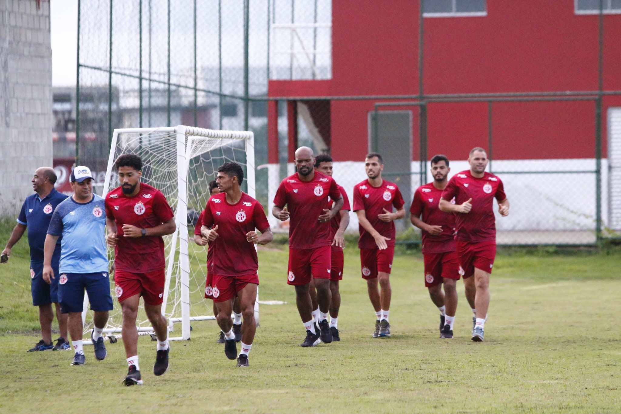 O América treina e descansa em Salvador