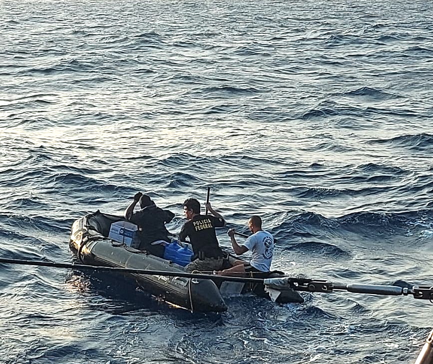 PF e Marinha apreendem mais de meia tonelada de haxixe em navio entre Natal e Fernando de Noronha