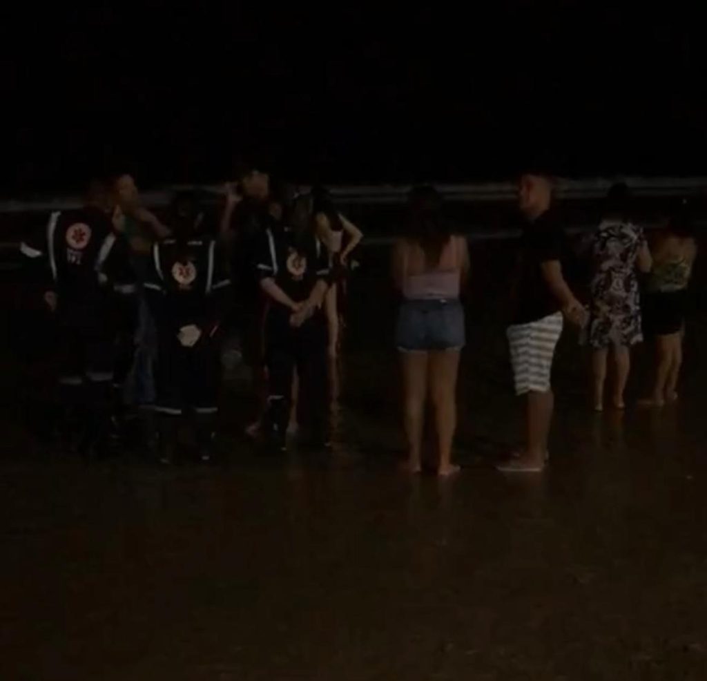 Gaúcho morre afogado na praia de Ponta Negra e corpo é encontrado por banhistas