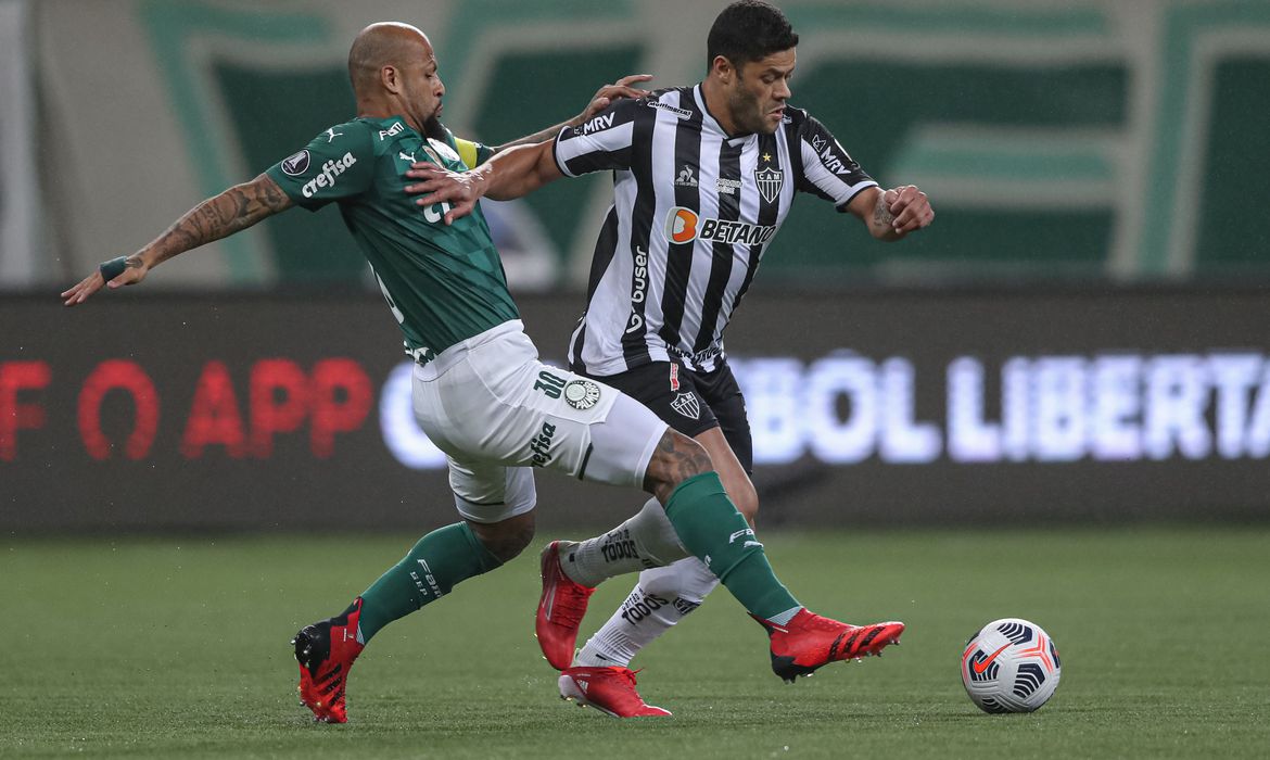 Libertadores: Atlético-MG e Palmeiras decidem vaga na final