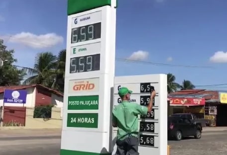 Gasolina chega a ser encontrada por R$ 6,59 em Natal após aumento da Petrobras