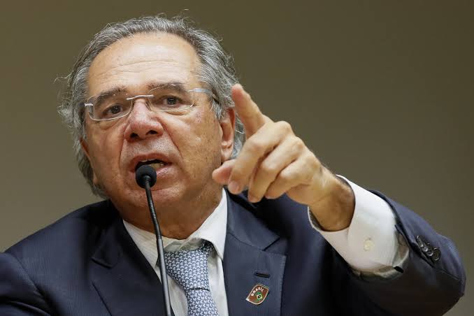 Paulo Guedes revela que reforma administrativa vai pagar Auxílio Brasil