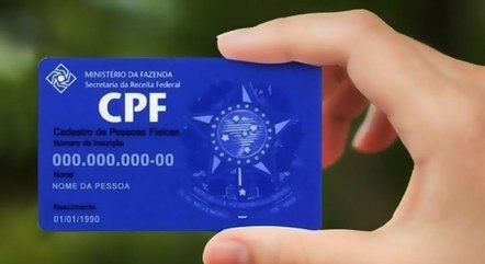 Mudança na lei do CPF vai afetar brasileiros no exterior; entenda