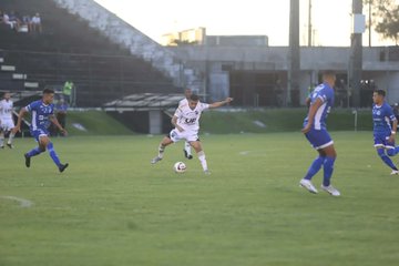 Atuações: Richardson foi o melhor,  e Geovani o "bola murcha" do jogo