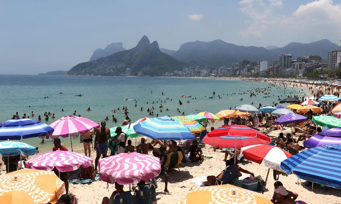 Número de turistas estrangeiros no Brasil cresce 108% em 2023