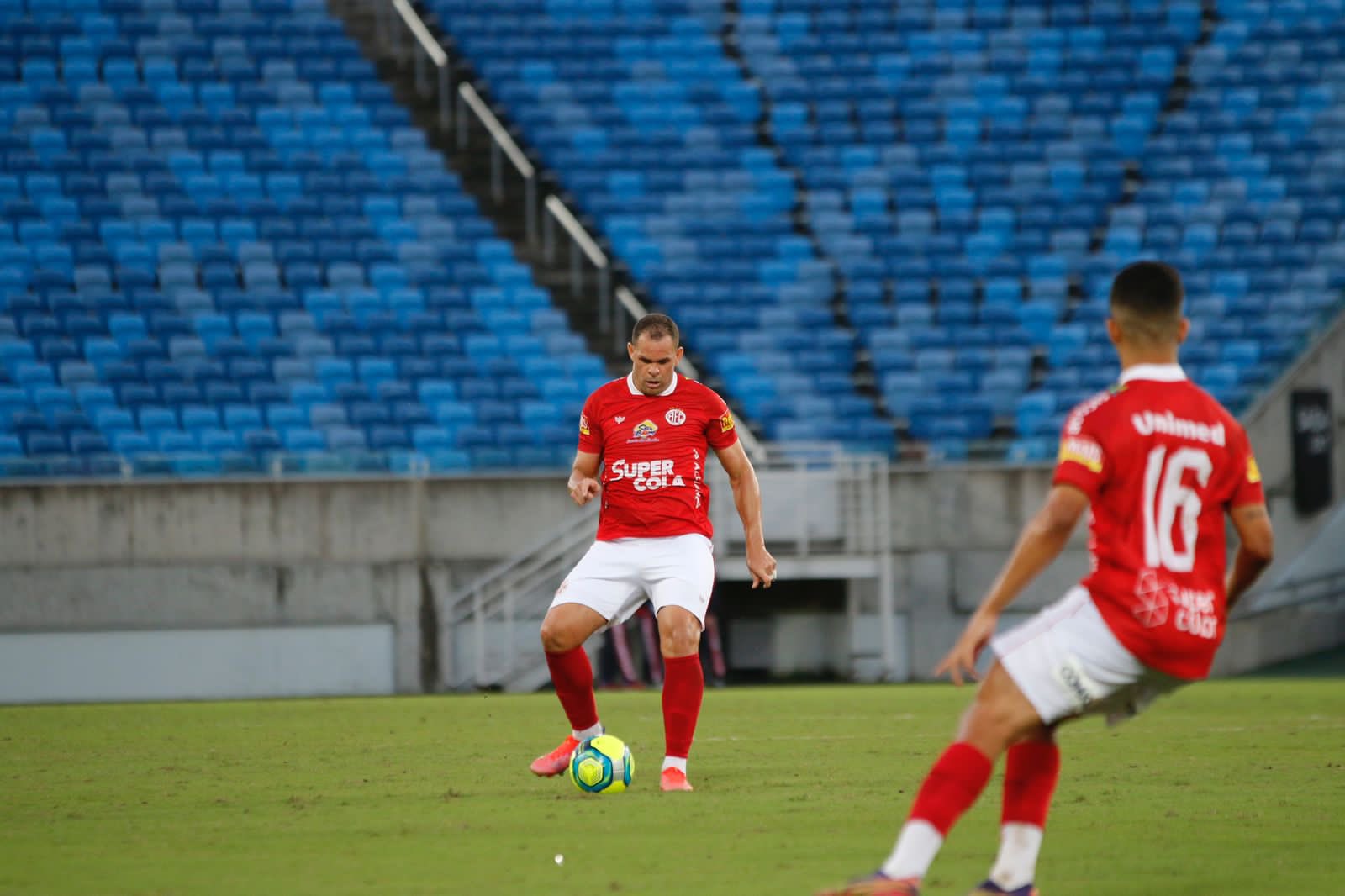 Não entendo brucutus em campo, não aprovo essa cultura do anti-jogo