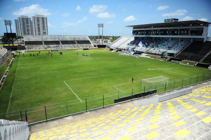 Ingressos esgotados: Carga de ABC x Grêmio já foi toda vendida, avisa repórter da 96