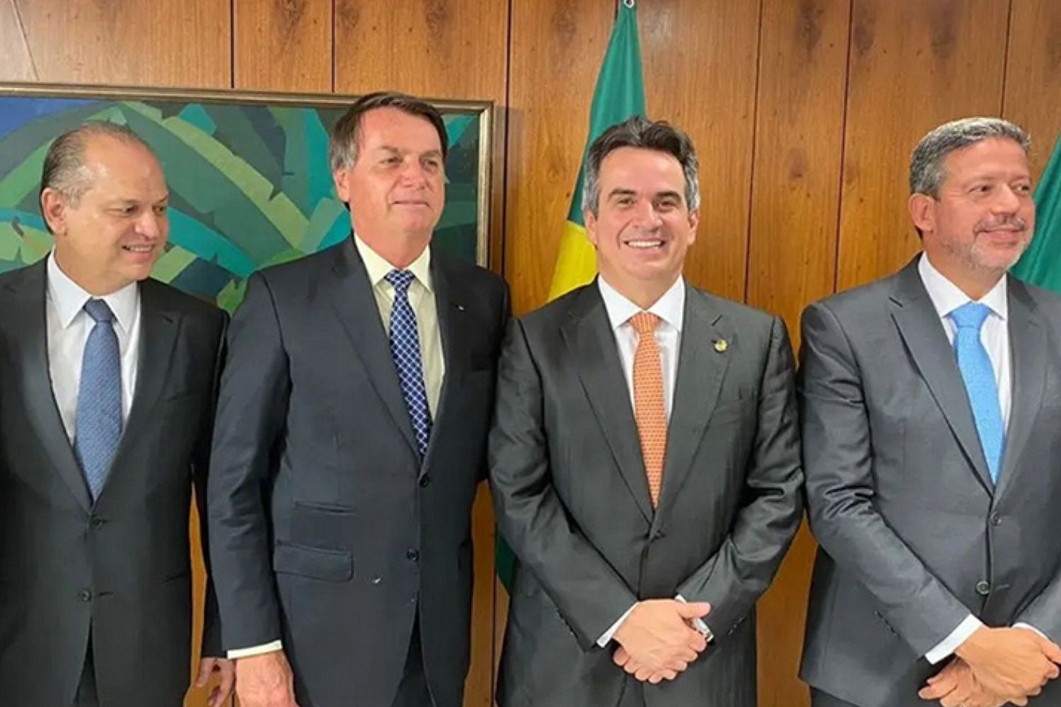 Reforma ministerial: Bolsonaro recria Ministério do Trabalho para Onyx e nomeia Ciro na Casa Civil