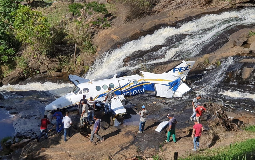 VÍDEO: Assessoria confirma que Marília Mendonça estava em avião que caiu