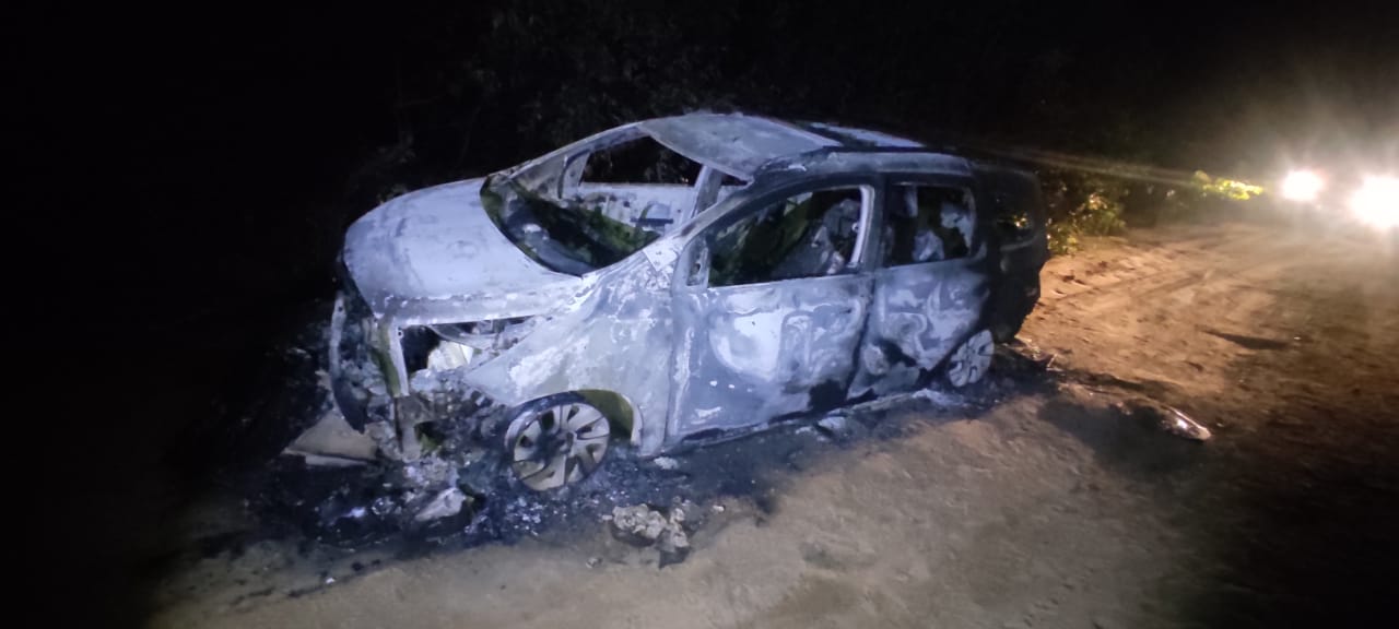 [VÍDEO] Homem é encontrado carbonizado dentro de carro em mata da Grande Natal