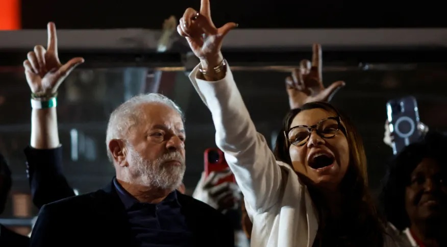 Meu crush, minha vida: eleitores cobram de Lula criação do “Ministério do Namoro”